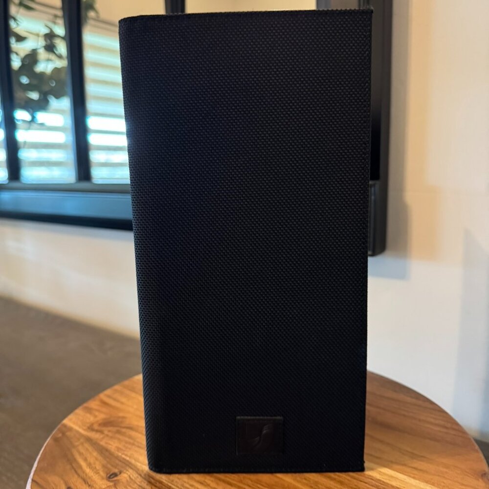 Tumi Black Leather Travel Wallet / Passport Holder Bi-Fold - Picture 6 of 8